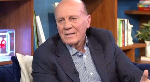 Μίμης Δομάζος: Κατέληξε λόγω πολυοργανικής ανεπάρκειας