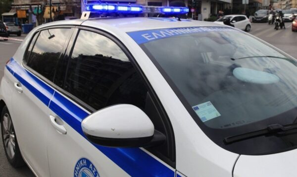 Σύλληψη 31χρονης γυναίκας στην Κω που εξαπάτησε ηλικιωμένο και του πήρε 35.000 ευρώ