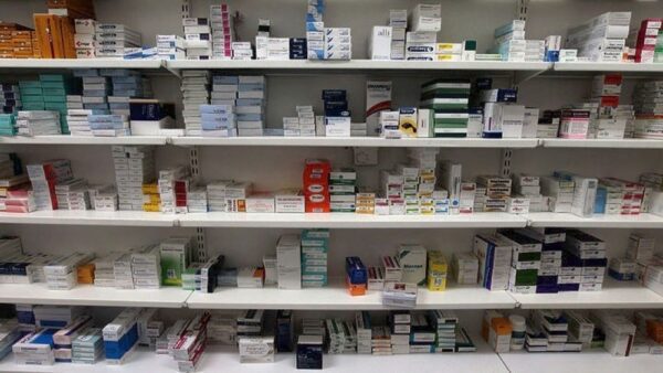 ΕΟΠΥΥ: Εξηγήσεις για το κλειστό φαρμακείο στη Λεωφόρο Αλεξάνδρας