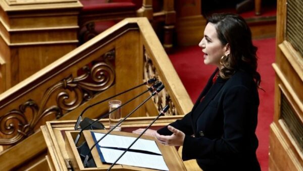 Κατατέθηκε στη Βουλή προς συζήτηση και ψήφιση το νέο νομοσχέδιο του υπουργείου Τουρισμού