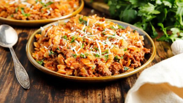 Χυλοπιτάκι με κίμα: comfort food που ενώνει παράδοση και γεύση