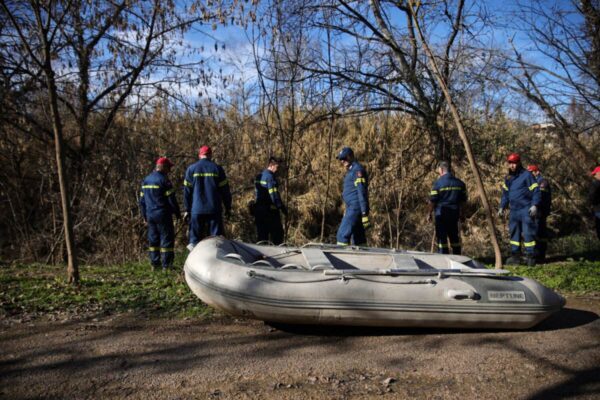 Λάρισα: Σαρώνουν τον Πηνειό για τον εντοπισμό του 39χρονου, γιου εισαγγελέως 