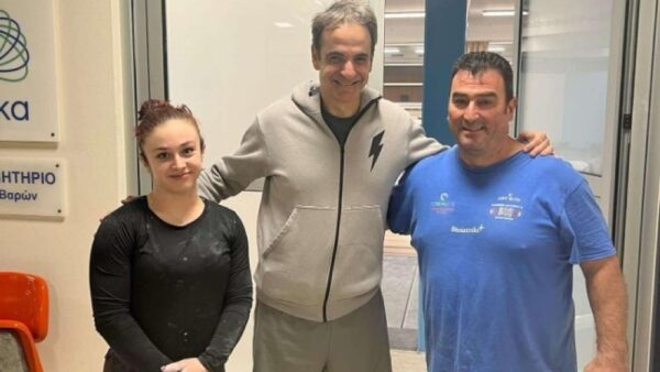 Οι ευχές του Πρωθυπουργού στην ελληνική άρση βαρών