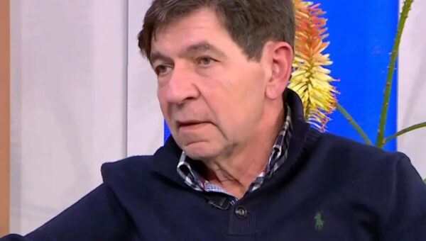 Ξεσπά ο Γεράσιμος Σκιαδαρέσης: «Λυπάμαι που πουλάει το trash και η κλειδαρότρυπα στην Ελλάδα»