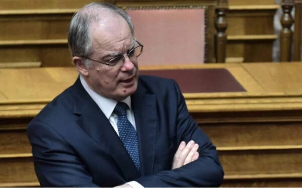 Παραιτείται από το βουλευτικό αξίωμα ο Κων. Τασούλας