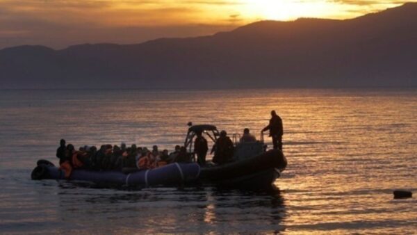 Έως και 50 μετανάστες πιστεύεται ότι πνίγηκαν στον Ατλαντικό στην προσπάθειά τους να φτάσουν στην Ισπανία, σύμφωνα με ΜΚΟ