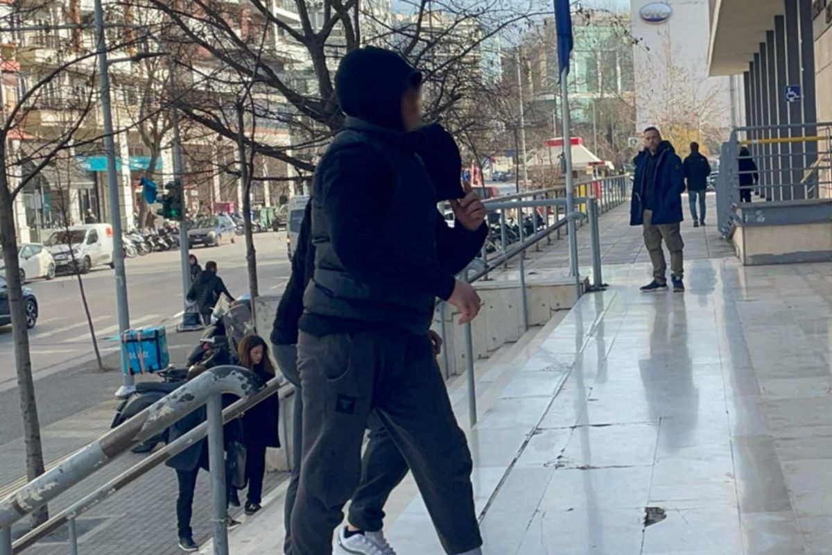 Θεσσαλονίκη: Προφυλακιστέος ο 16χρονος που μαχαίρωσε τον αδελφό του