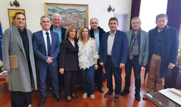 Συνάντηση της Περιφερειάρχη Κεντρικής Μακεδονίας Αθηνάς Αηδονά με τους Δημάρχους της Π.Ε. Σερρών