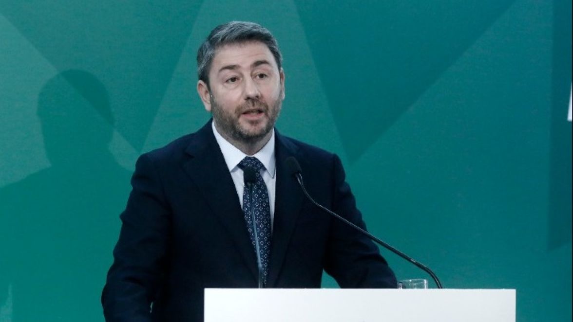 Ν. Ανδρουλάκης: «Το δίπολο 