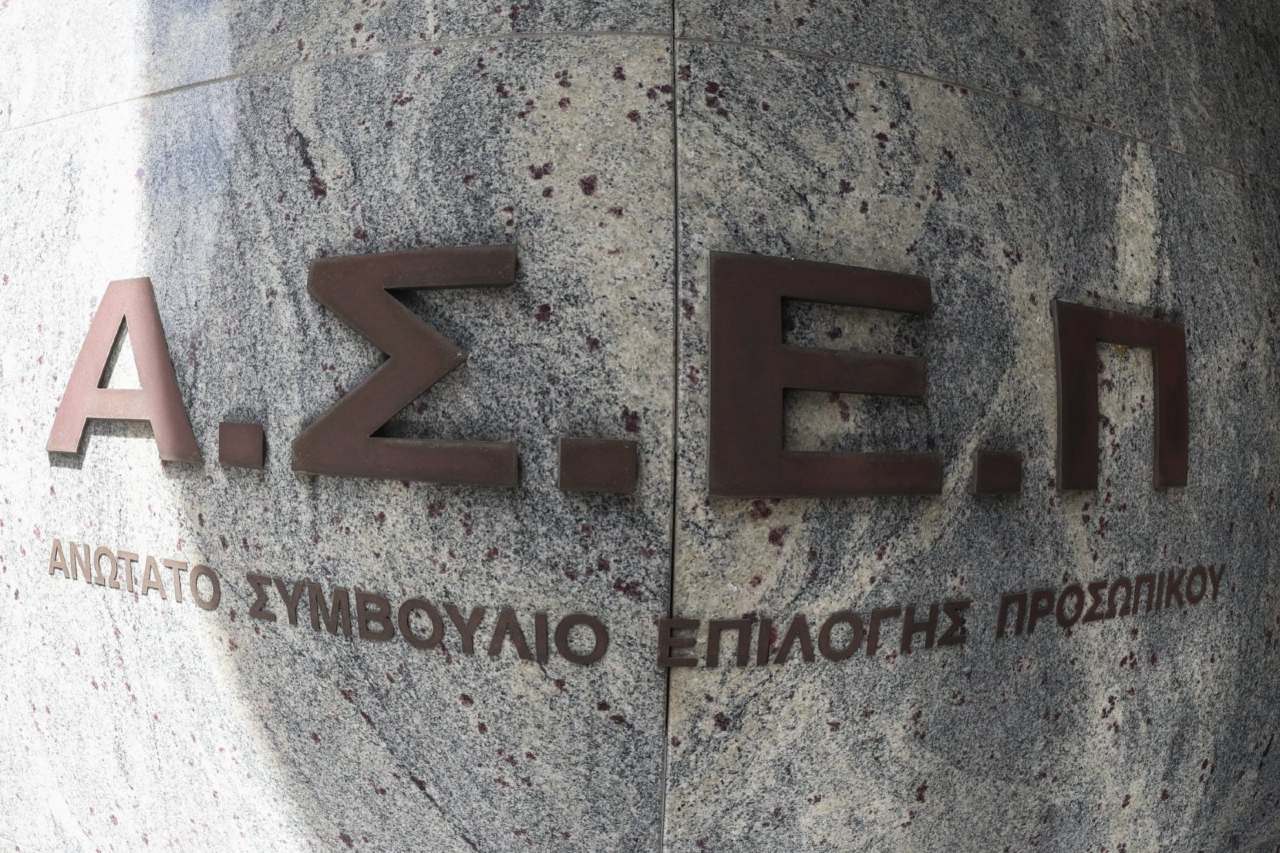 Δημόσιο: Έρχονται δύο προκηρύξεις για πάνω από 6.000 θέσεις εργασίας