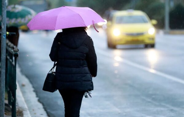 Τσουχτερό κρύο διαρκείας τις επόμενες μέρες - Από αύριο κι έπειτα έρχεται ο χειμώνας, λέει ο Καλλιάνος