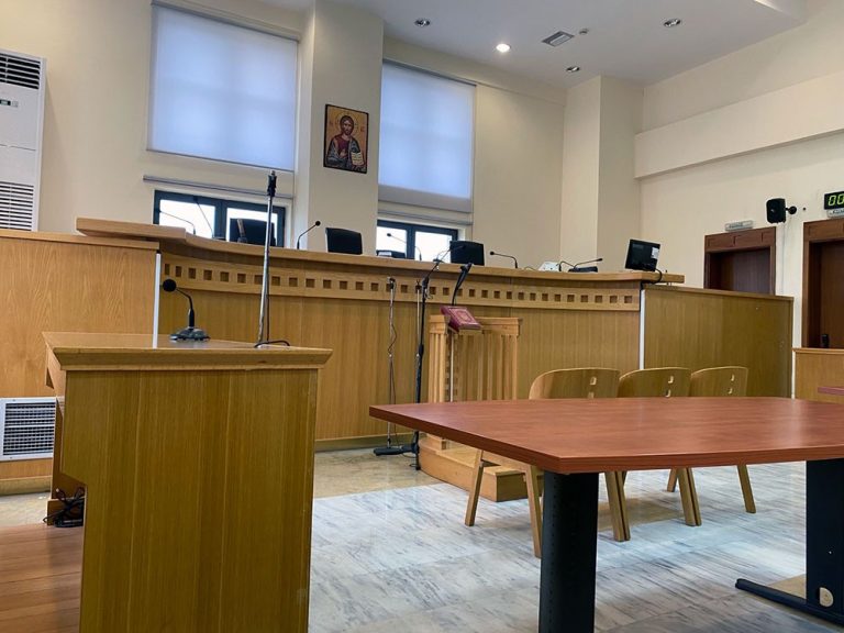 Σε ποινές φυλάκισης 18 και 10 μηνών με αναστολή καταδικάστηκαν για τραυματισμό εγκύου, την Τετάρτη στο Μονομελές δύο άνδρες που κατοικούν στην Καβάλα