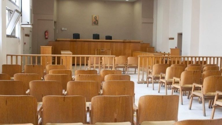 Καβάλα: Αθώος για το δρεπάνι, ένοχος για πρόκληση σωματικής βλάβης σε ανήλικο