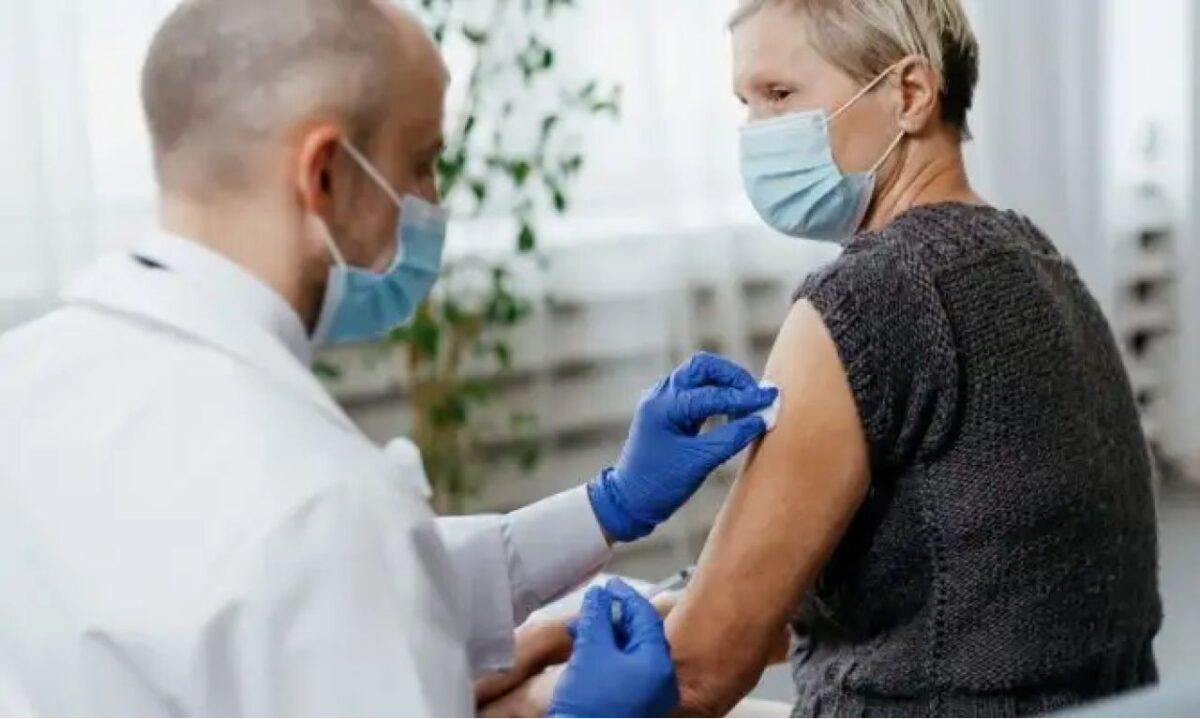 Γρίπη: Πόσο αποτελεσματικό είναι το φετινό εμβόλιο, σύμφωνα με νέα δεδομένα