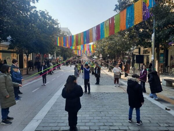 Μαθητές χόρεψαν το «γαϊτανάκι» στις Σέρρες