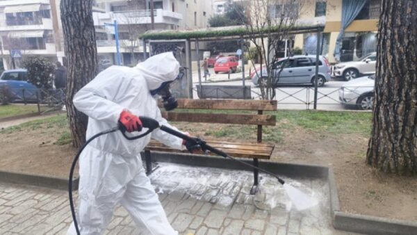 Καλαμαριά: Νεκρά ζώα συντροφιάς και ψάρια τοποθέτησαν άγνωστοι στο Πάρκο της οδού Αιγαίου
