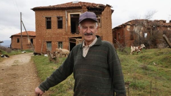 Καστοριά: Στα πλίνθινα χωριά των Κορεστείων