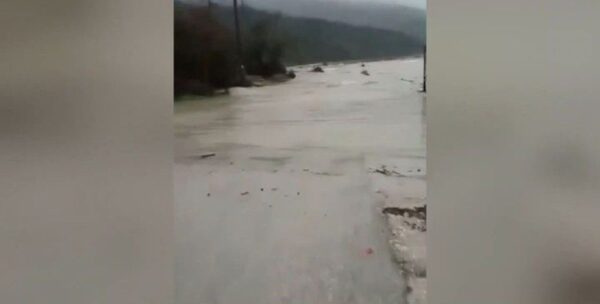Προβλήματα στην Κεφαλονιά από την κακοκαιρία: Πλημμύρισαν σπίτια, υλικές ζημιές στο οδικό δίκτυο