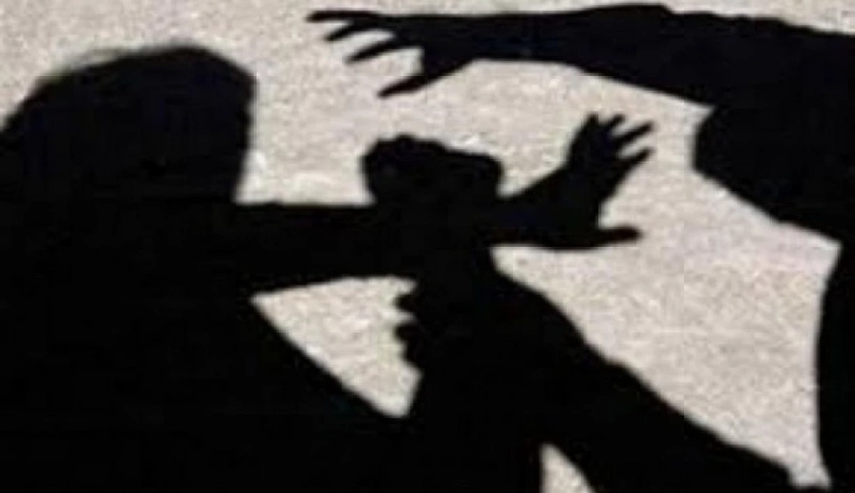 κλεφτης-κακοποιηση1 Τρεις 17χρονοι ξυλοκόπησαν μαθητή λυκείου στο Ωραιόκαστρο Θεσσαλονίκης