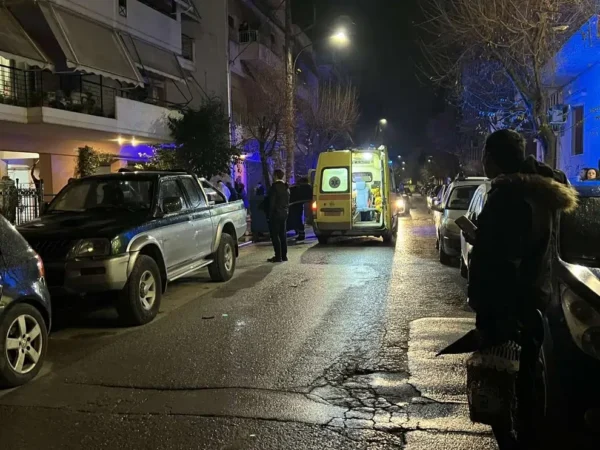 Θρίλερ σε εξέλιξη στη Λάρισα– Νεκρή γυναίκα που έπεσε από τον 5ο όροφο πολυκατοικίας