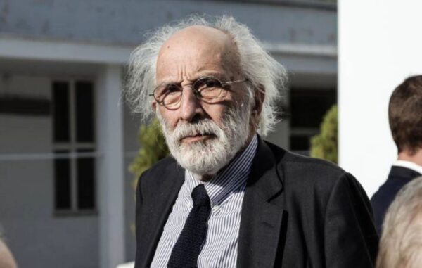 Στον Ερυθρό Σταυρό με έντονη αδιαθεσία ο Αλέξανδρος Λυκουρέζος