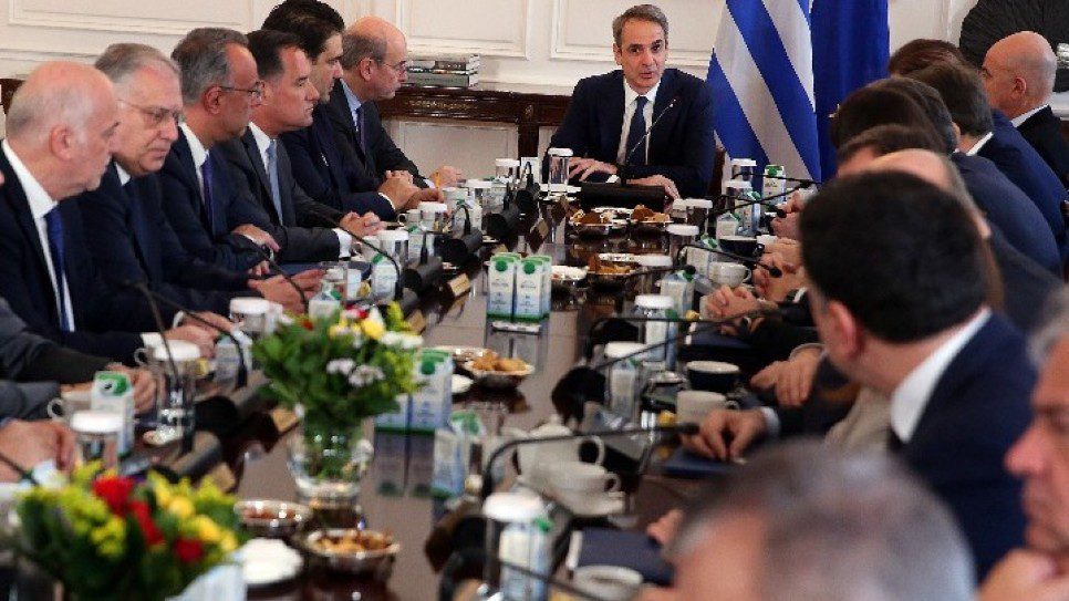 Κυρ. Μητσοτάκης: Εθνικό δράμα η τραγωδία των Τεμπών - Κάποιοι επιθυμούν να τη μετατρέψουν σε μία ευκαιρία ενός νέου διχασμού