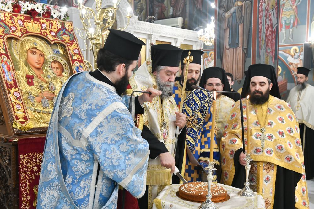 Σερρών Θεολόγος: «Μητέρα, αξεπέραστο πρότυπο θυσιαστικής και ανιδιοτελούς αγάπης»