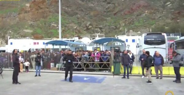 Σεισμοί στις Κυκλάδες: Πάνω από 11.000 άνθρωποι έχουν φύγει από τη Σαντορίνη