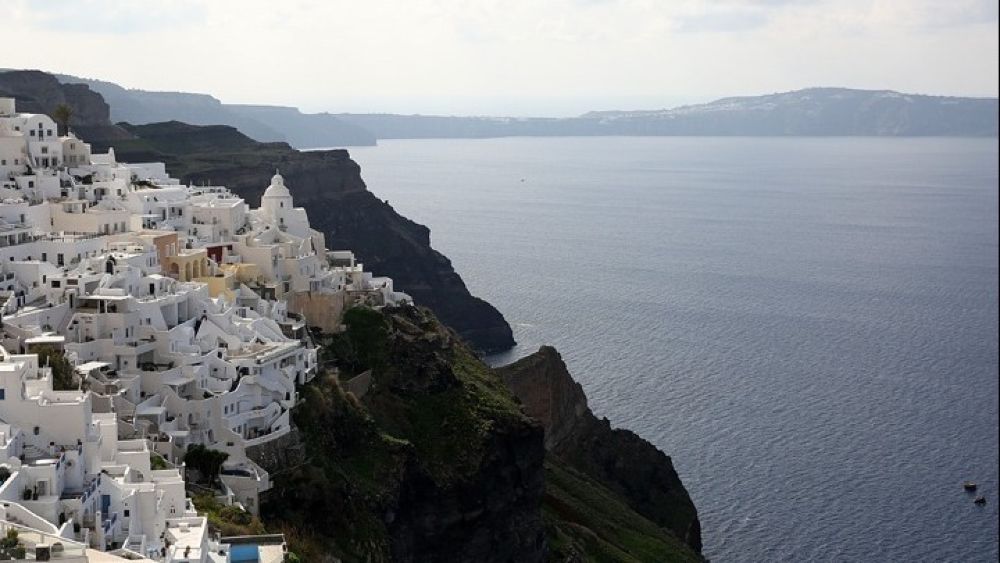 santorini-5 Σεισμοί στη Σαντορίνη - Γεράσιμος Παπαδόπουλος: «Έκλεισε η μικρή χαραμάδα αισιοδοξίας»