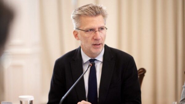 Άκης Σκέρτσος για τα Τέμπη: Να έχουμε εμπιστοσύνη στην ελληνική πολιτεία, στην ελληνική δικαιοσύνη