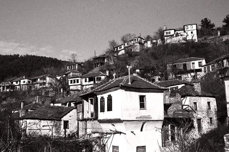 Θάσος: Οι αναμνήσεις μιας αρχαιολογικής παρέας το 1976 καταγεγραμμένες σε ένα βιβλίο