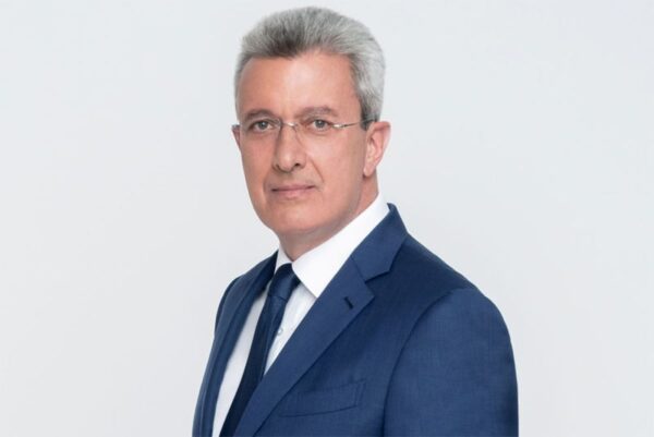 Νίκος Χατζηνικολάου: Η δημόσια ερωτική εξομολόγηση στη σύζυγό του, Κρίστυ ανήμερα του Αγίου Βαλεντίνου