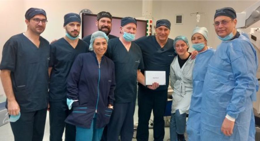 Απειλή για την όραση των νέων, ο κερατόκωνος – Πρωτοποριακή επέμβαση στην Ελλάδα