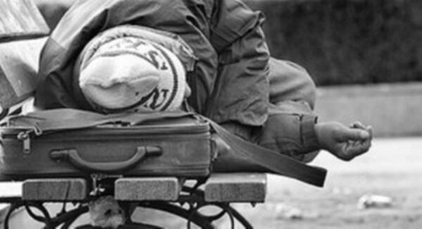 Θάνατος αστέγου σε εστιατόριο στην Αθήνα – Αφέθηκαν ελεύθεροι ο ιδιοκτήτης και οι υπάλληλοι που είχαν συλληφθεί