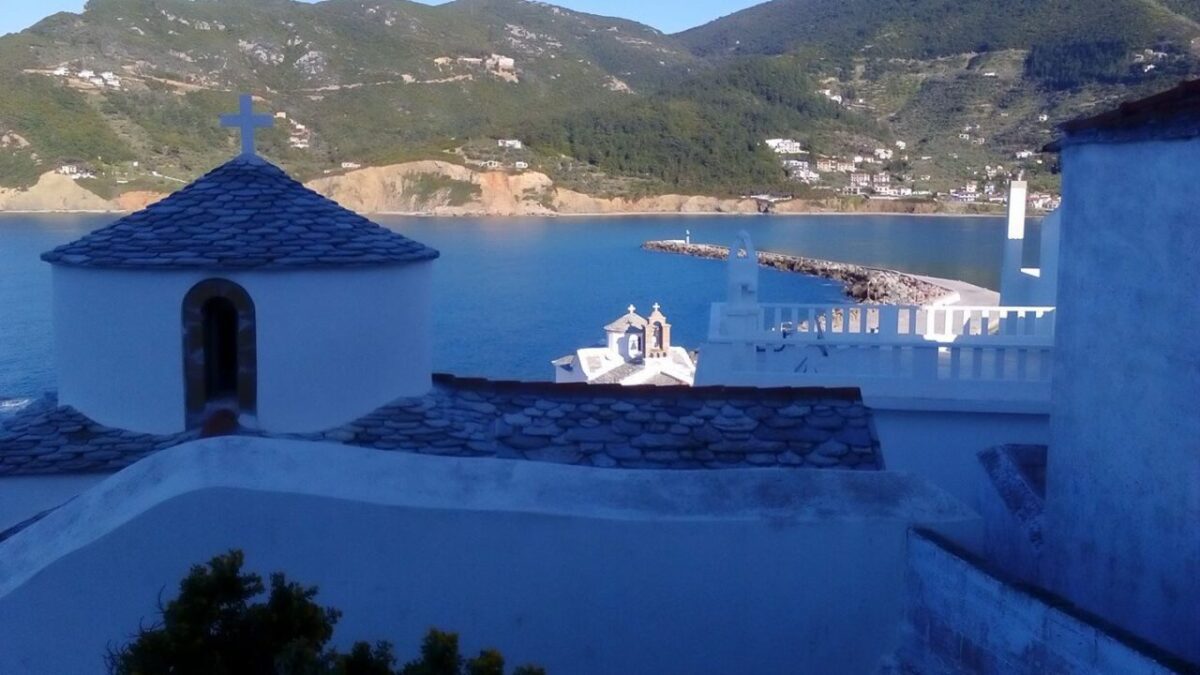 Εορτολόγιο: Ποιοι γιορτάζουν στις 3 Μαρτίου