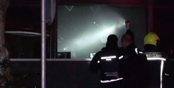 Θεσσαλονίκη: Συναγερμός για φωτιά σε καφέ- μπαρ τα ξημερώματα στη Σταυρούπολη