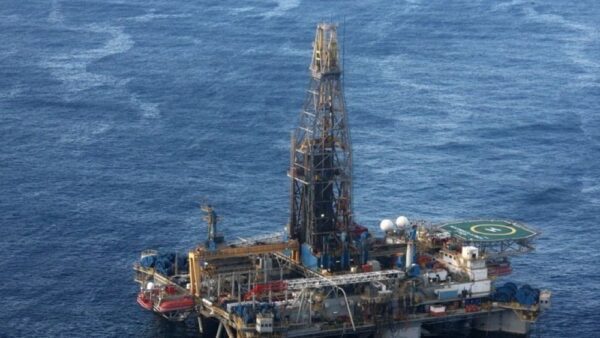 Επιβεβαιώνει η Chevron το ενδιαφέρον για έρευνες σε θαλάσσια οικόπεδα νότια της Κρήτης