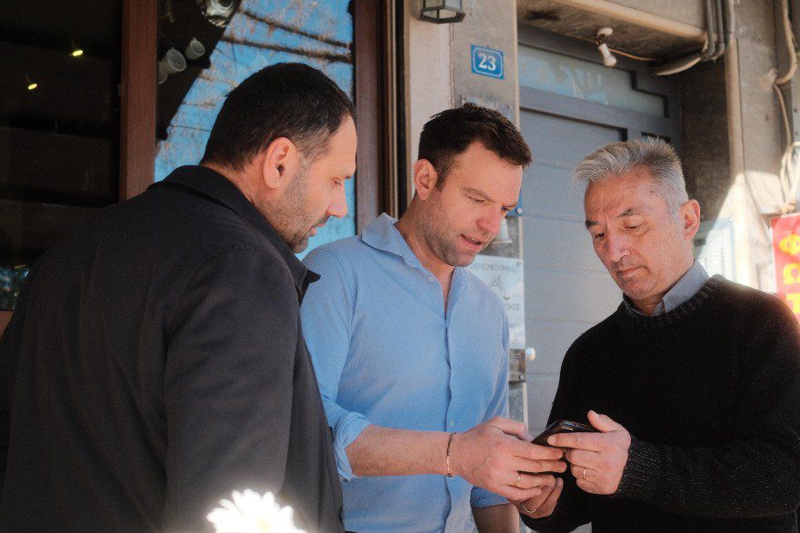 Στ.Κασσελάκης: Κάμερες στις στολές των αστυνομικών - Ευθύνες σε Χρυσοχοΐδη, αστυνομία και Μητσοτάκη