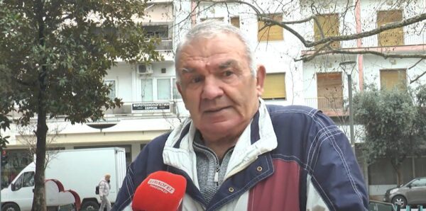 25η Μαρτίου: Μικροένταση στην κατάθεση στεφάνων στις Σέρρες - video