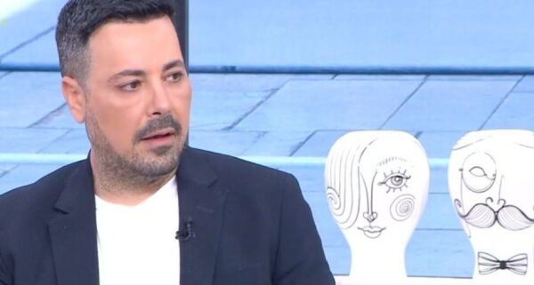 Π. Κουσουλός: «Είμαι χαζομπαμπάς - Βάζω όρια, αλλά είμαι πιο διαλλακτικός σε σχέση με τις μαμάδες των παιδιών»