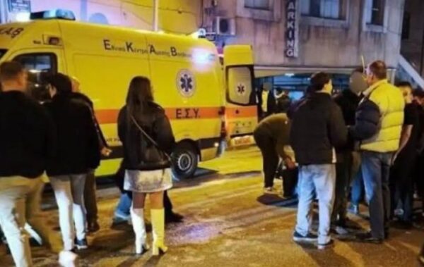 Κοζάνη: Συμπλοκή νεαρών στο κέντρο της πόλης – Ένας μεταφέρθηκε αιμόφυρτος στο νοσοκομείο
