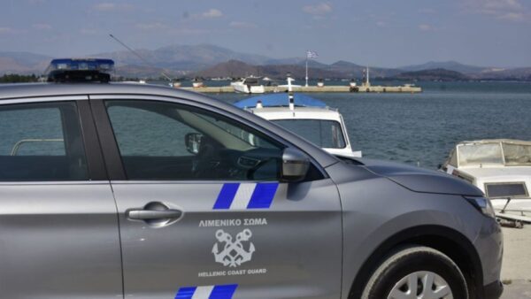 Πτώση οχήματος στη θάλασσα στο λιμάνι της Κυπαρισσίας – Στο Νοσοκομείο Καλαμάτας ο 61χρονος οδηγός