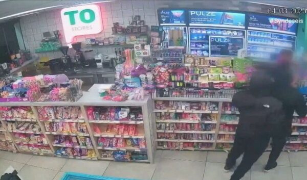 Βίντεο ντοκουμέντο από ένοπλη ληστεία σε μίνι μάρκετ στου Ζωγράφου