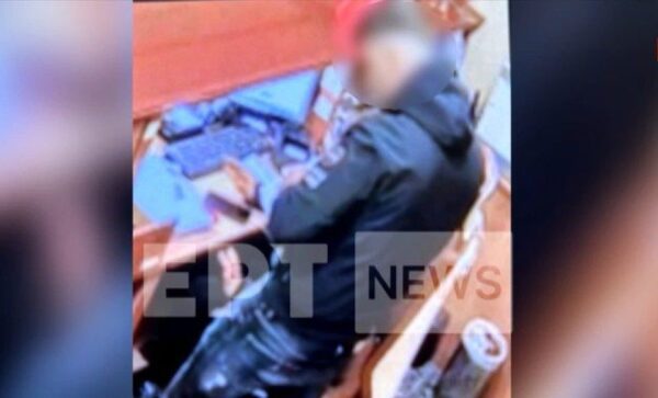 Συνελήφθη ληστής ξενοδοχείων: Φωτογραφία ντοκουμέντο από τη δράση του