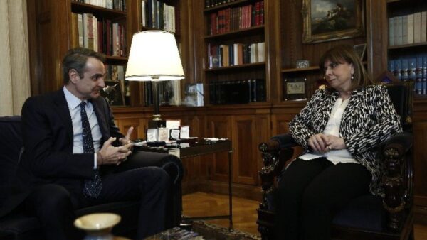Κ. Μητσοτάκης : Σας ευχαριστώ για την πενταετή προσφορά σας στην πατρίδα