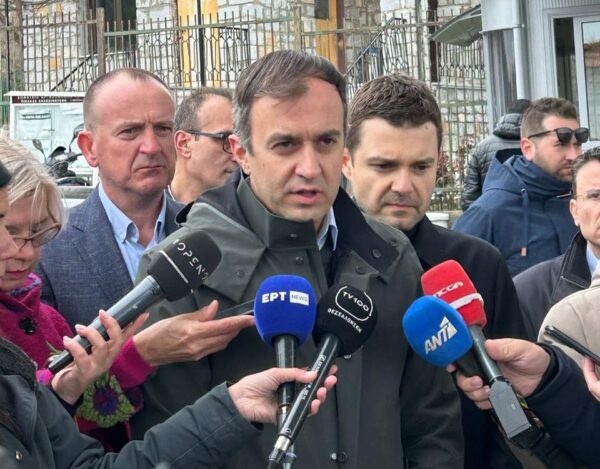 Ο ΥΦΥΠΕΞ Χατζηβασιλείου στη Θεσσαλονίκη με τους Υπουργούς Εξωτερικών και Υγείας της Β.Μακεδονίας - Επισκέφθηκαν τους τραυματίες από το Κότσανι