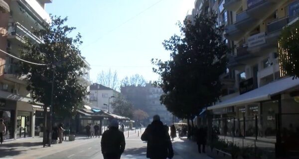 Σέρρες: Φόρτωσαν τα μηχανήματα στο κλεμμένο φορτηγό και έφυγαν - Έκκληση σε όποιον δει κάτι, από τον ιδιοκτήτη της επιχείρησης - video