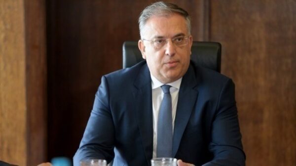 Τ. Θεοδωρικάκος: Η κυβέρνηση ταυτίζεται με το αίτημα πολιτικά, ανθρώπινα και ηθικά