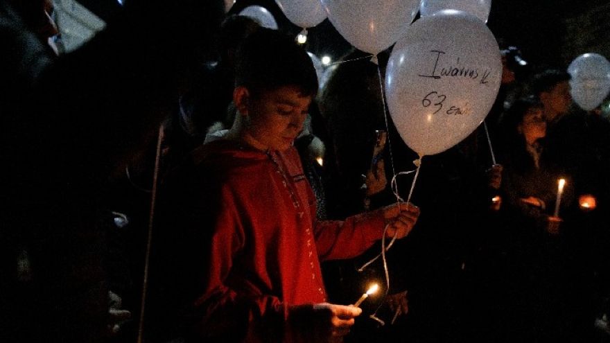 Εκδήλωση μνήμης για τα θύματα των Τεμπών στον Νέο Σιδηροδρομικό Σταθμό