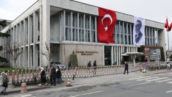 Τουρκία: Περιορισμοί στα μέσα κοινωνικής δικτύωσης μετά τη σύλληψη του δημάρχου Κωνσταντινούπολης